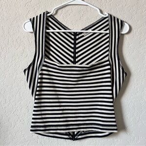 L’agence Square Neck Fitted Crop Top